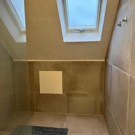 Den Gamel Togstation