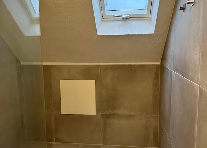 Den Gamel Togstation